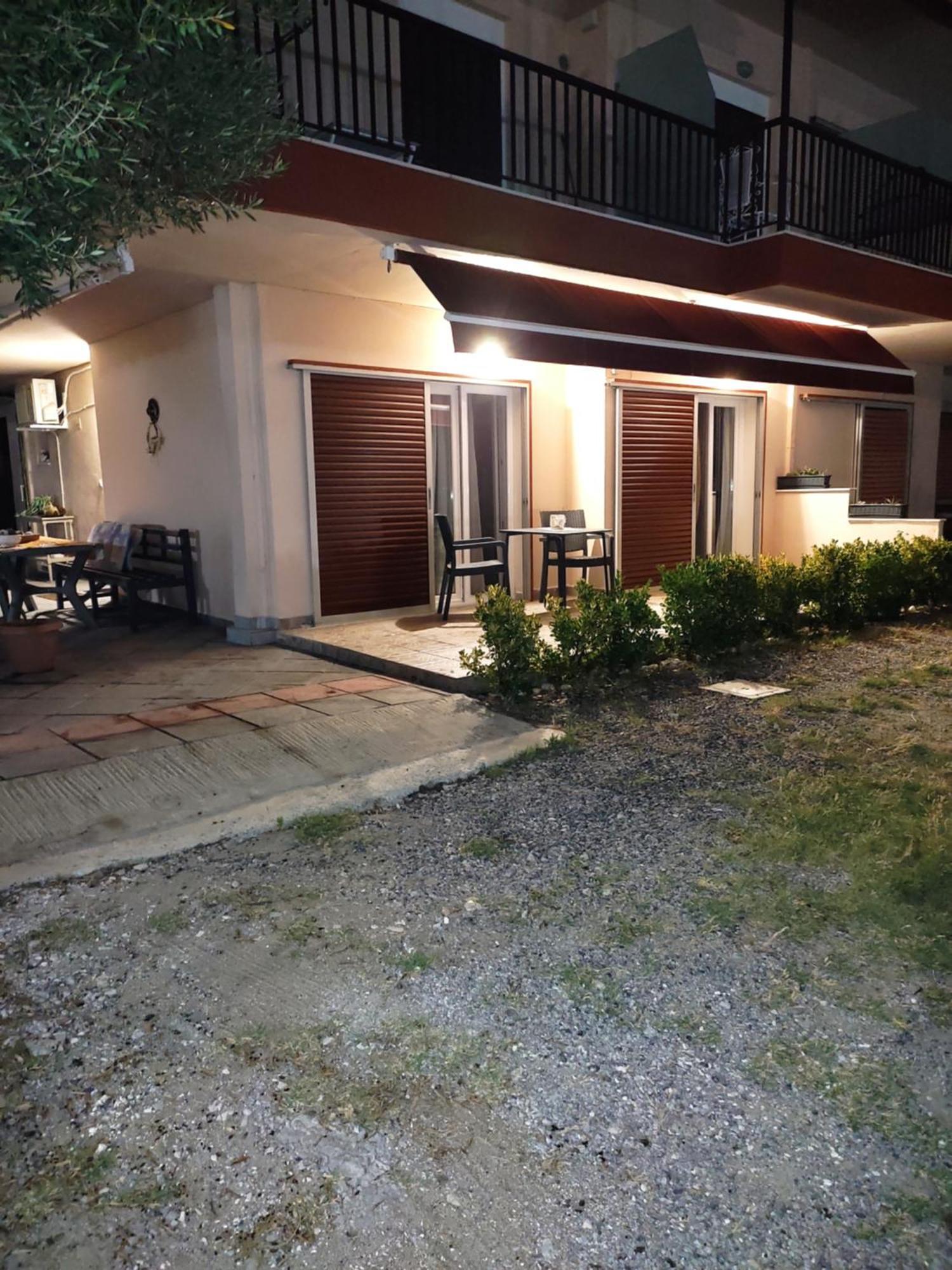 Georgia'S Apartment Palioura Экстерьер фото